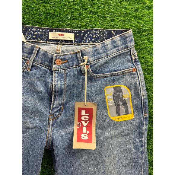 Levi’s 525 Perfect Waist Straight Leg Jeans Sz 10M Medium Wash NWT Women Denim - Picture 3 of 12